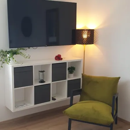 Hana Apartman Póla