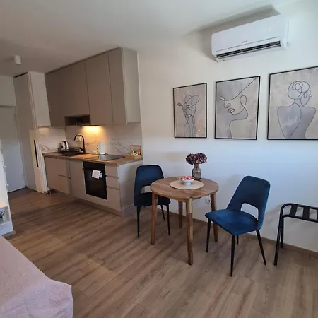 Hana Apartman Póla