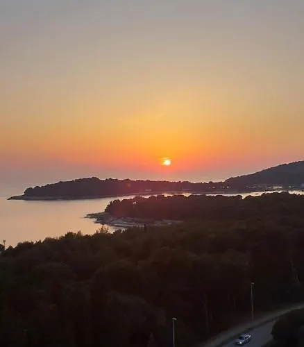 Hana Διαμέρισμα Πούλα