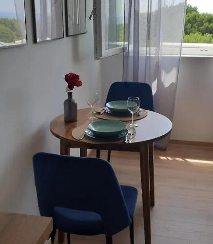 Hana Apartmán Pula